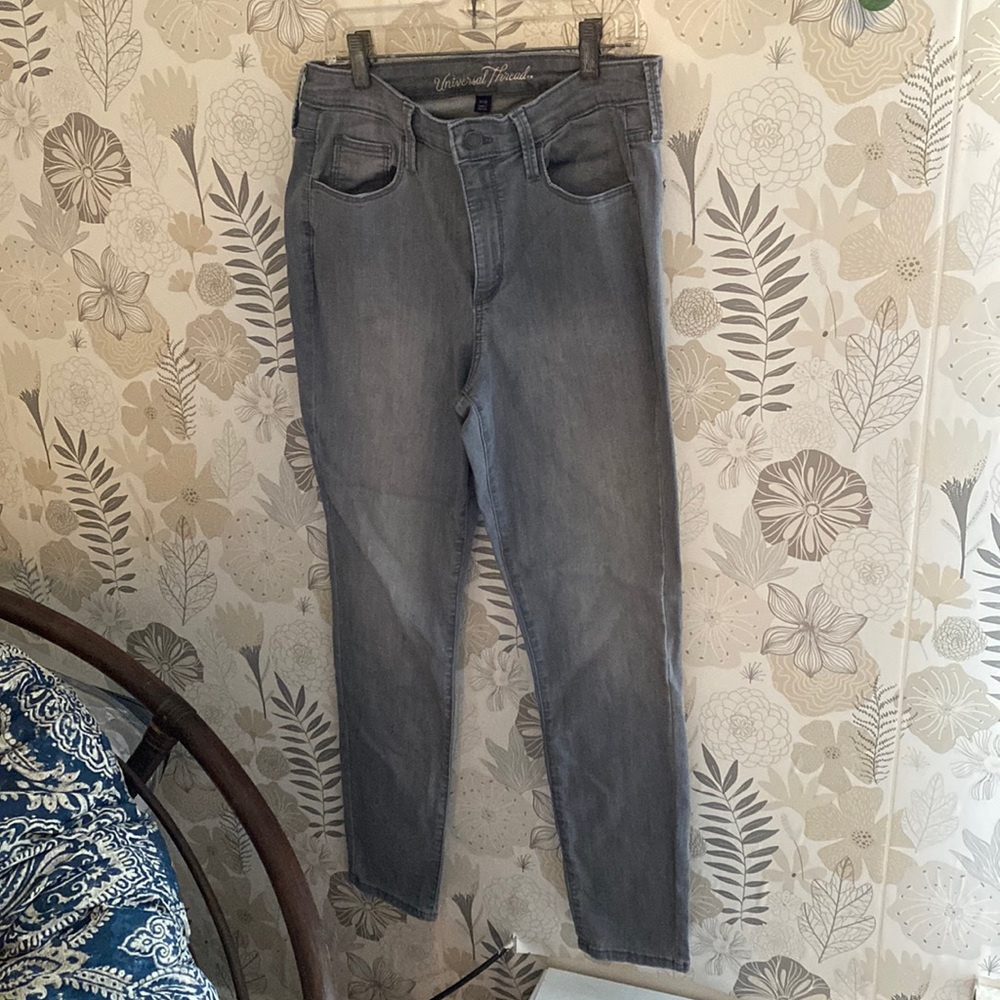 Universal Thread gray jeans
